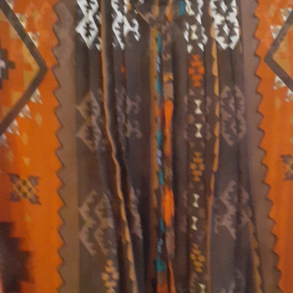 Tunic - Picture 2 of 3